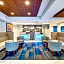 Holiday Inn Express Woodbridge By IHG