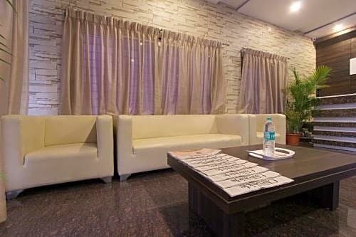 OYO 14520 Habitat Hotel & Suites