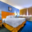 Days Inn & Suites by Wyndham Lebanon PA