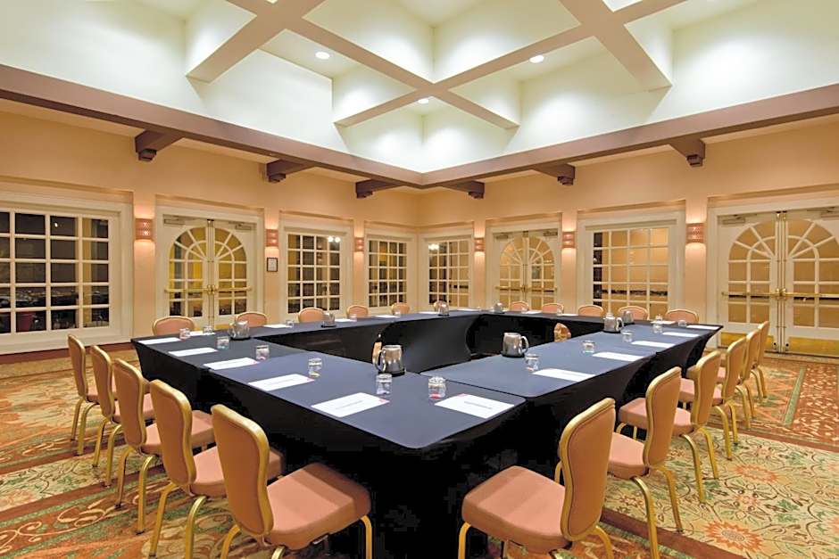 Crowne Plaza Albuquerque By IHG