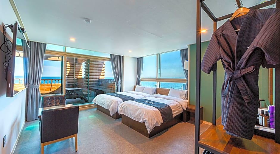 Sok-cho Travel Hotel