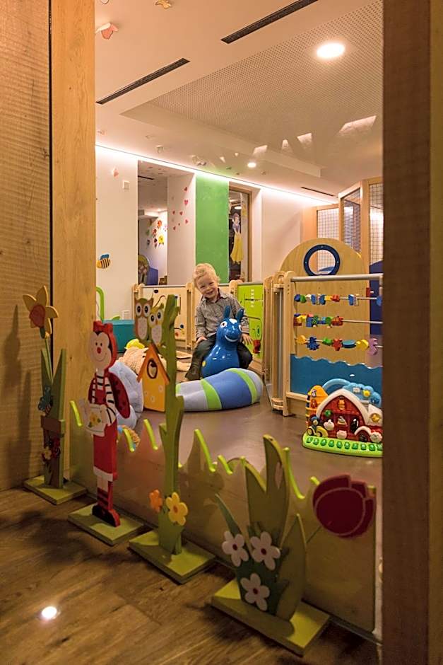 Biancaneve Family Hotel