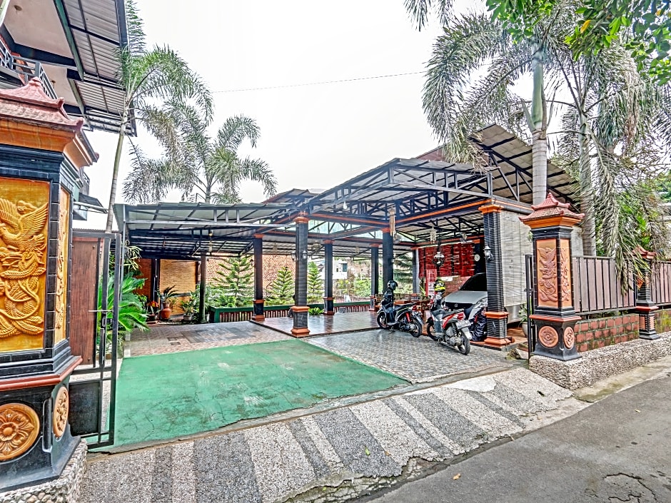 91337 Pandu Homestay Klaten