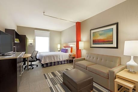 1Queen Hearing Accessible Studio Suite Nosmok