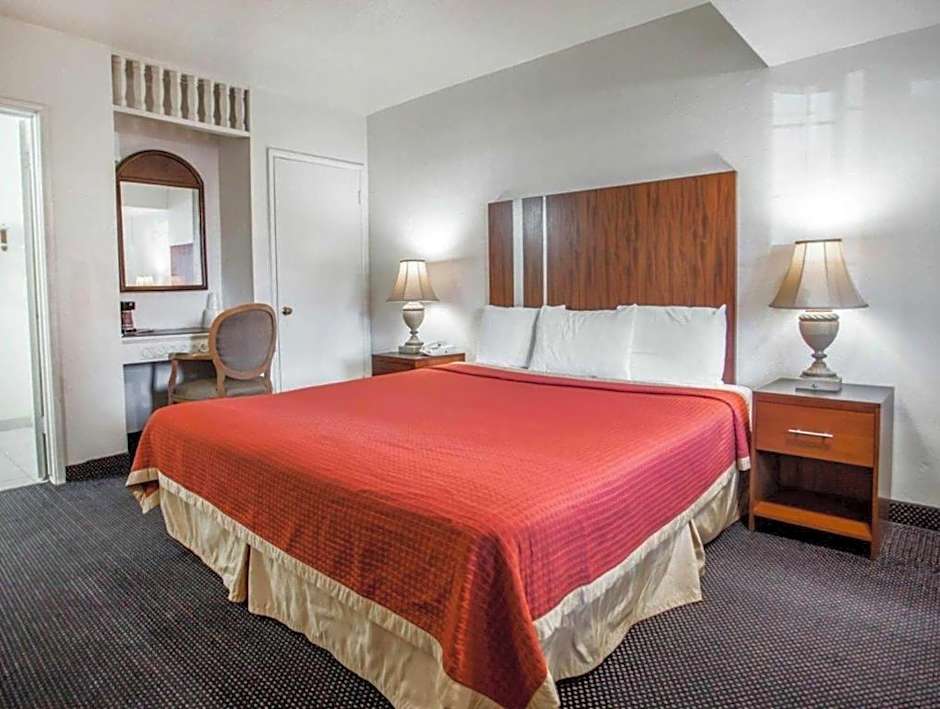 Econo Lodge On Historic Route 66