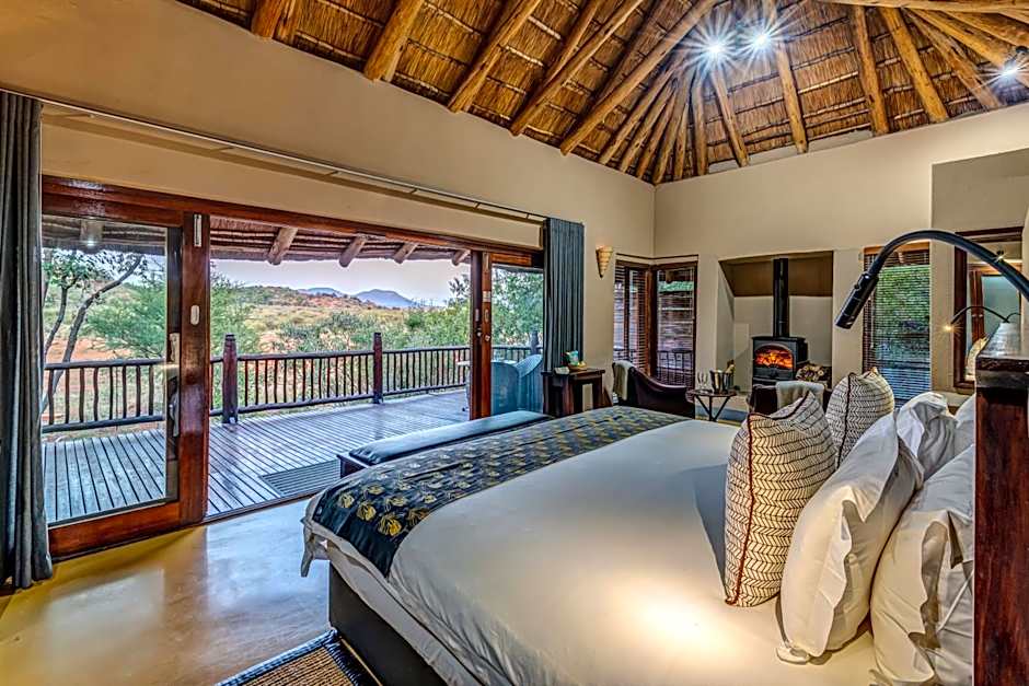 Etali Safari Lodge