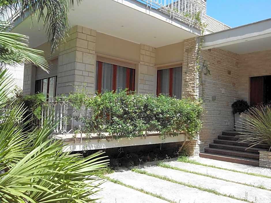 Villa Lazzari B&B Tra i due Mari