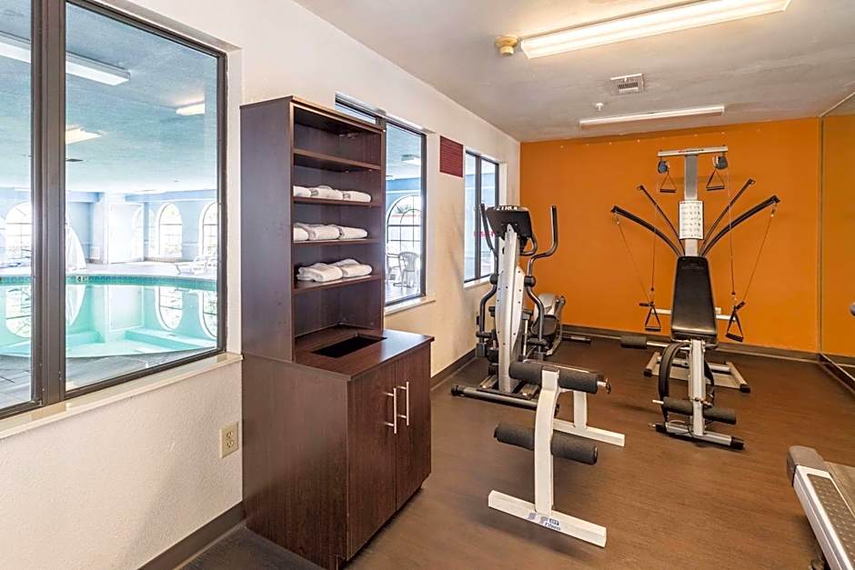 Quality Suites Burleson