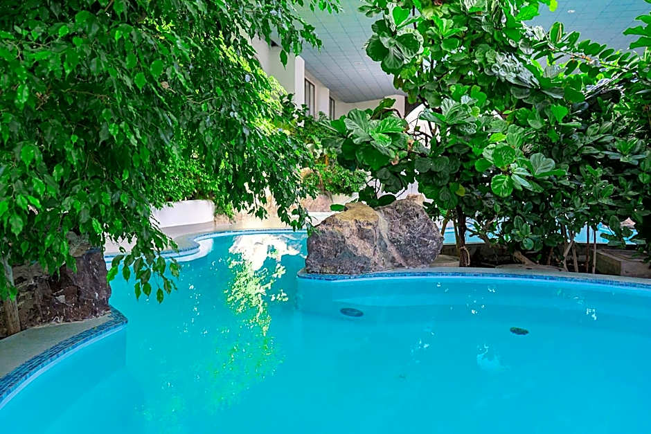 EVENTHOTEL PYRAMIDE & CONGRESS CENTER