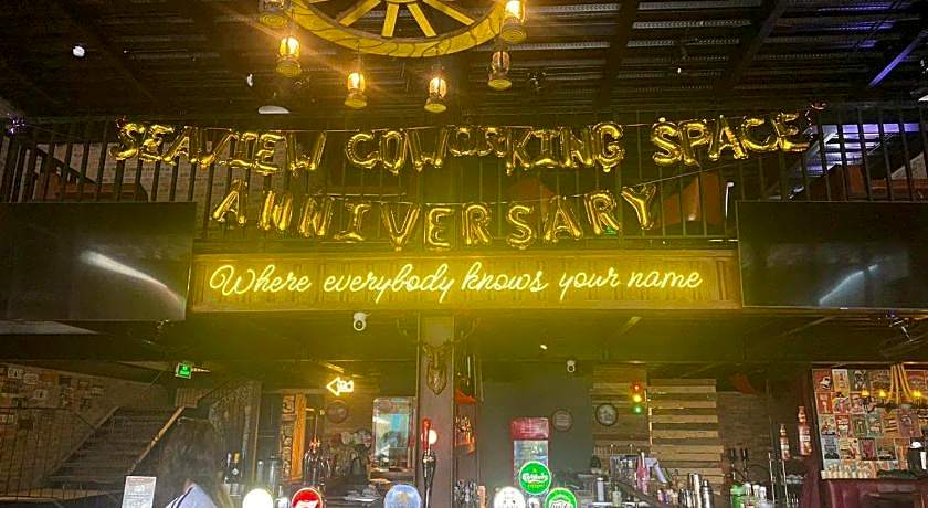 Waikiki Beach Hotel Da Nang