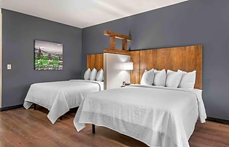 Ideal Studio 2 Queen Beds Nonsmkng