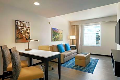 Two-Room King Suite - Mobility/Hearing Accessible with Roll-In Shower