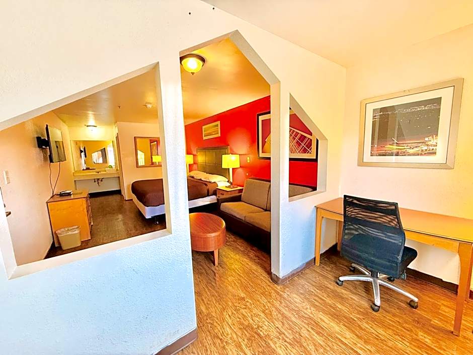 Woodbridge Inn By OYO Rome