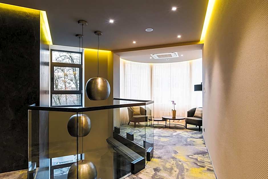 Noble Boutique Hotel