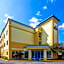 Days Inn & Suites by Wyndham Albany