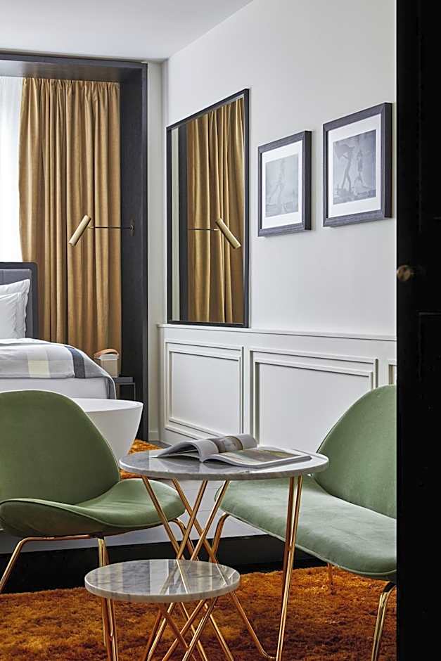 Roomers Munich, Autograph Collection by Marriott