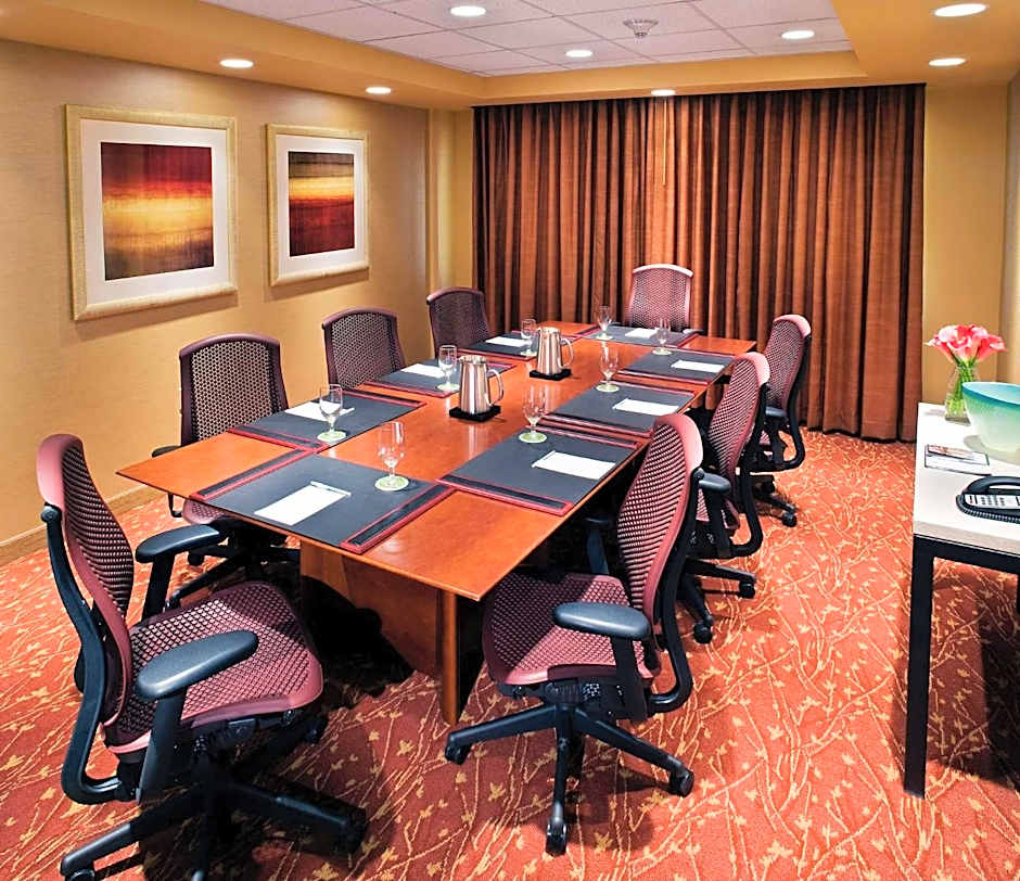Embassy Suites by Hilton Loveland Conference Center