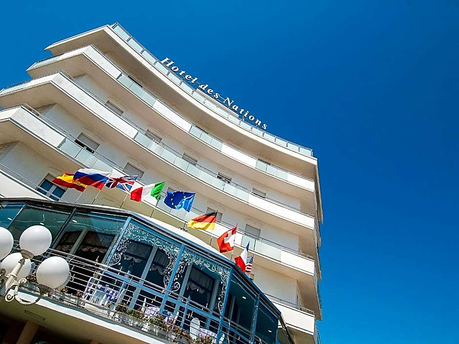 Hotel Des Nations - Vintage Hotel sul mare