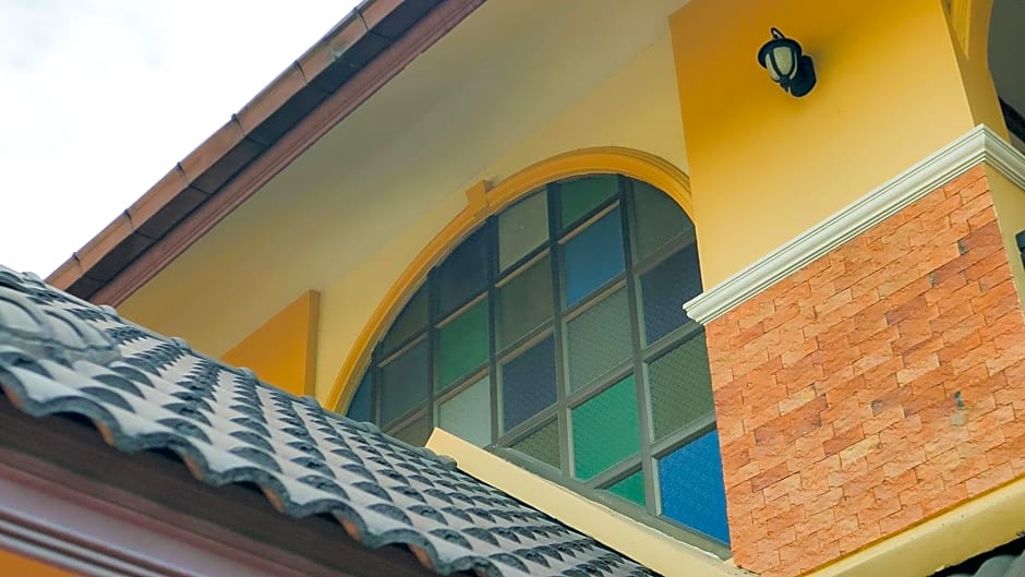 Siam Avari Hotel, Chiang Rai