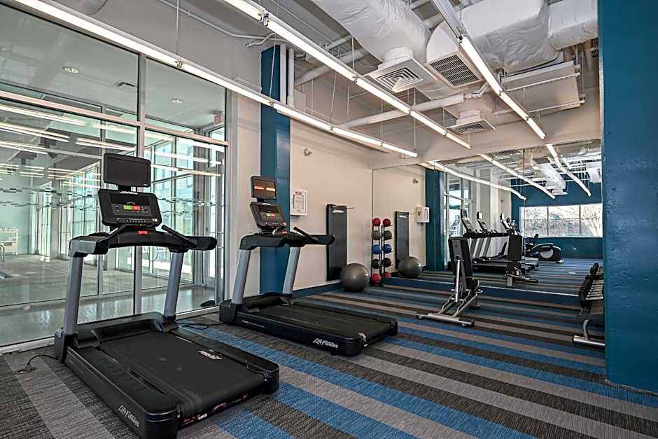 Aloft Charleston Airport & Convention Center