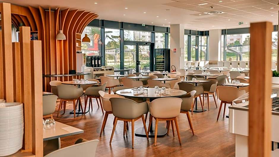 Holiday Inn Express Paris - CDG Airport By IHG