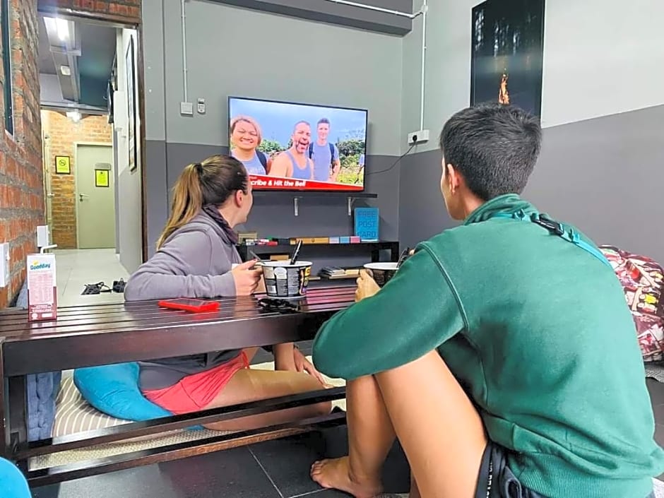 BRICKS Cameron Hostel