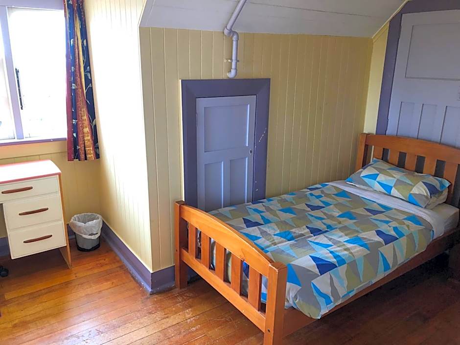 Chalet Backpackers