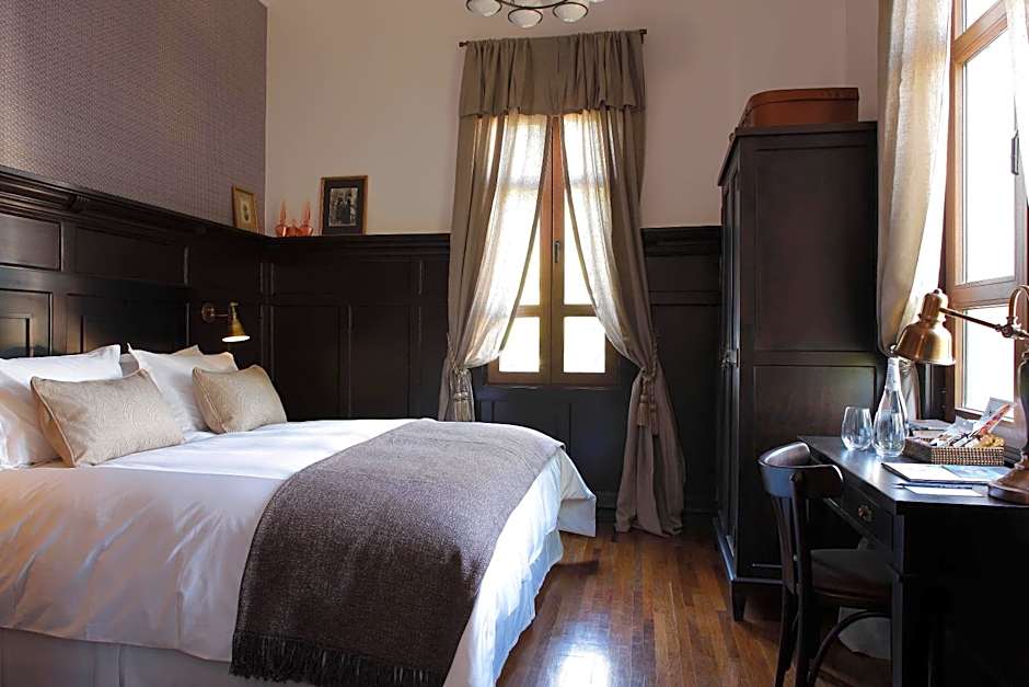 Hotel Boutique Castillo Rojo