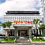 Front One Hotel Pamekasan Madura