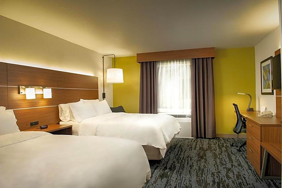 Holiday Inn Express Hotel & Suites Wausau By IHG