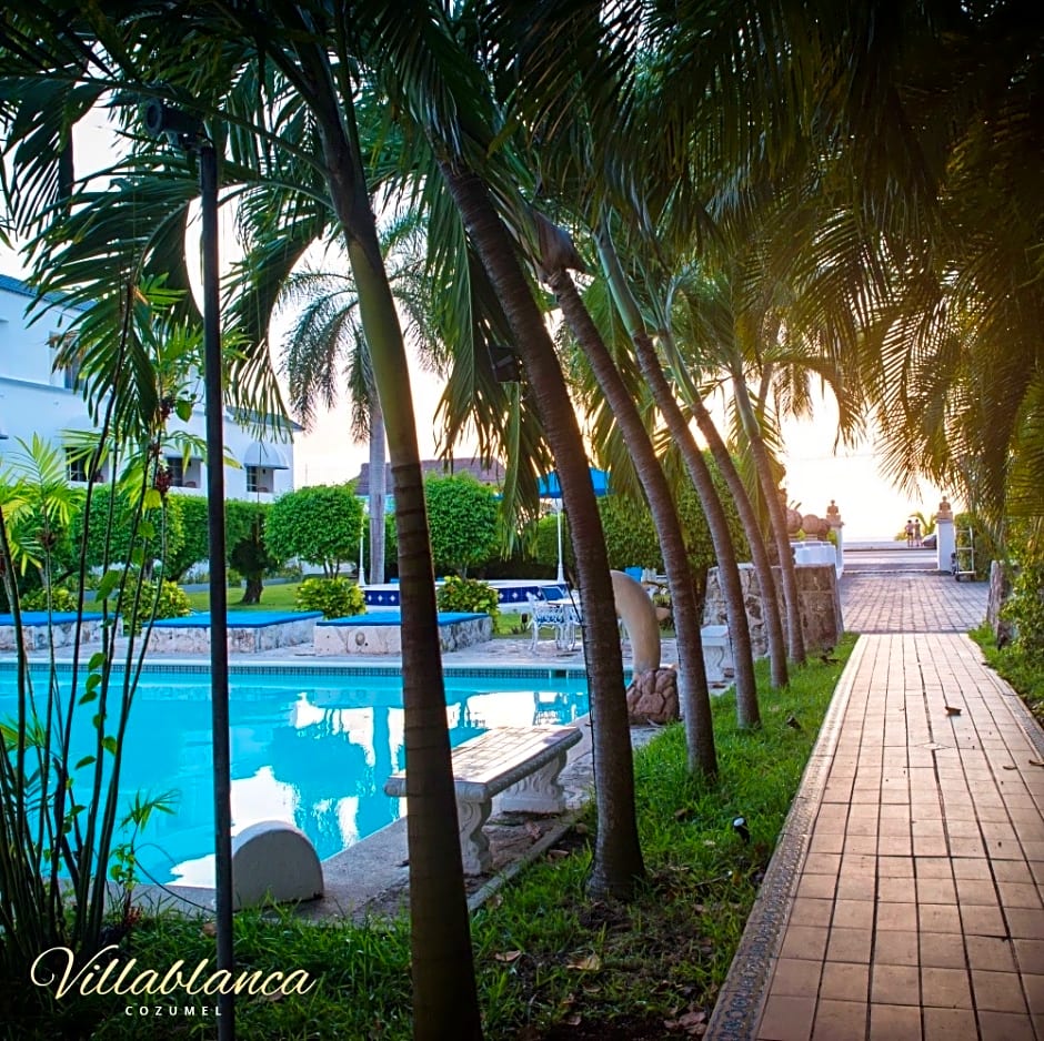 Villablanca Garden Beach Hotel