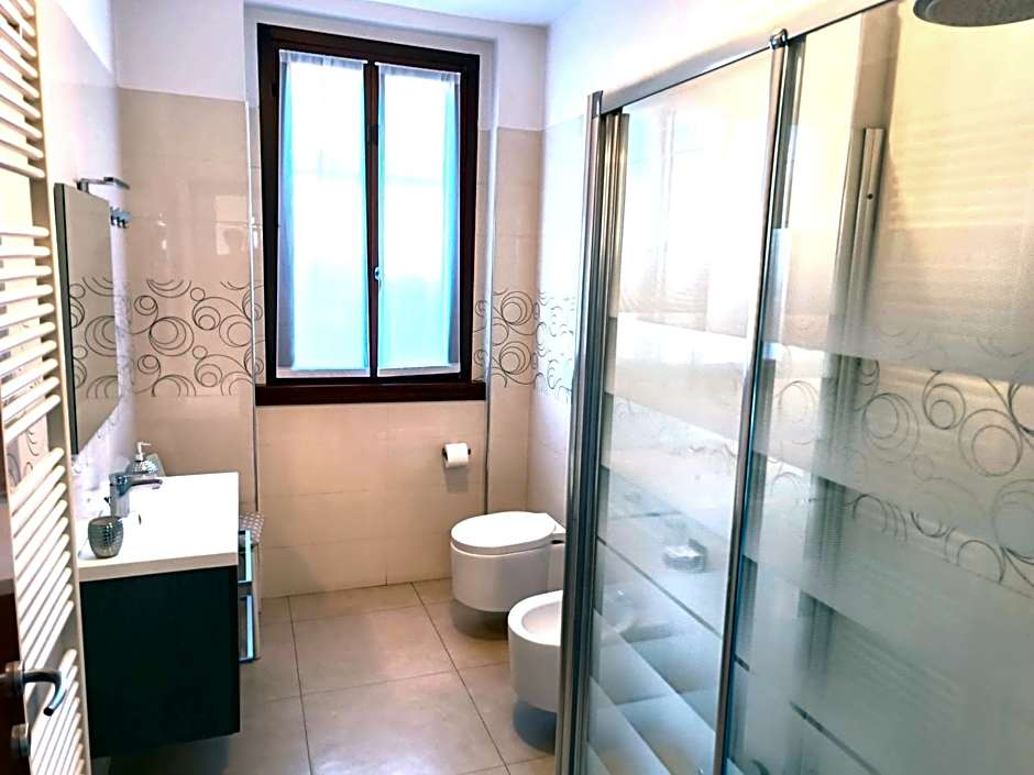 B&B accogliente a due passi dal metrò di Milano - Casa Adriana