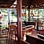 Air Manis Hillside Villa Cafe & Resto