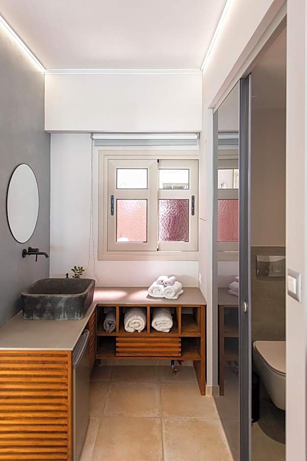 The Mini Beach Hotel