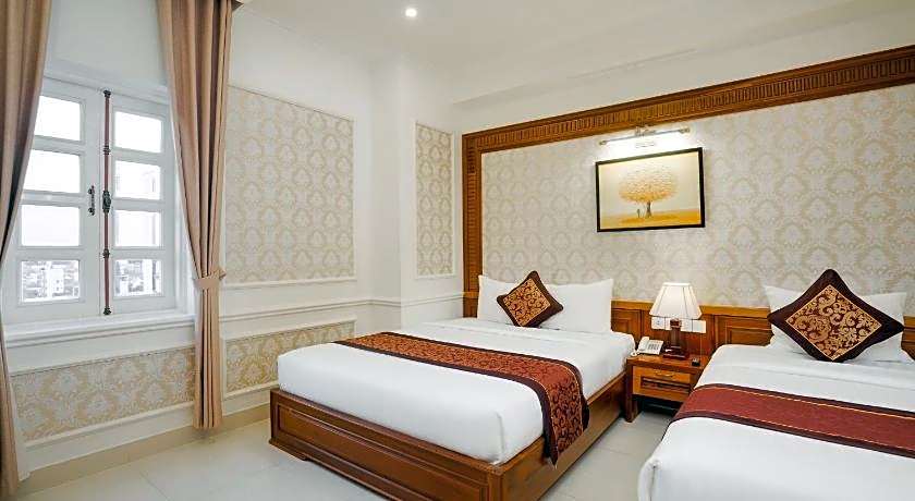 Riverside Hotel Quang Binh