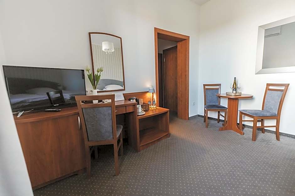 Hotel i Restauracja Borowianka