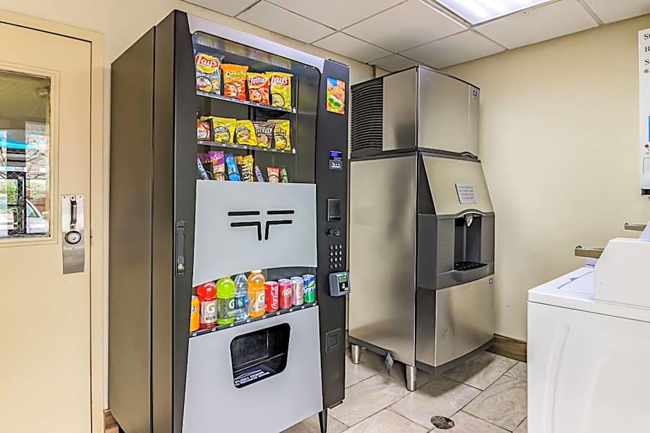 Quality Inn Goodlettsville