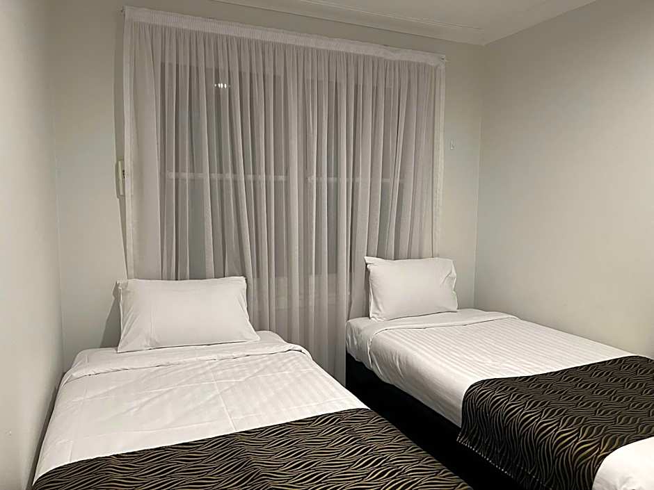 Hamilton's Queanbeyan Motel