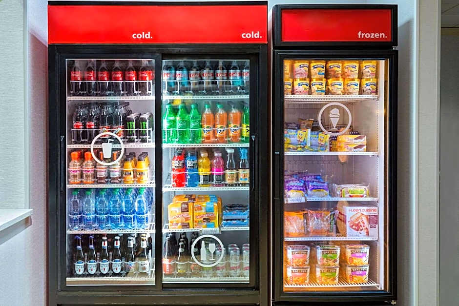 Hampton Inn By Hilton & Suites Kansas City-Country Club Plaza