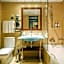 Holiday Inn Lisbon-Continental By IHG