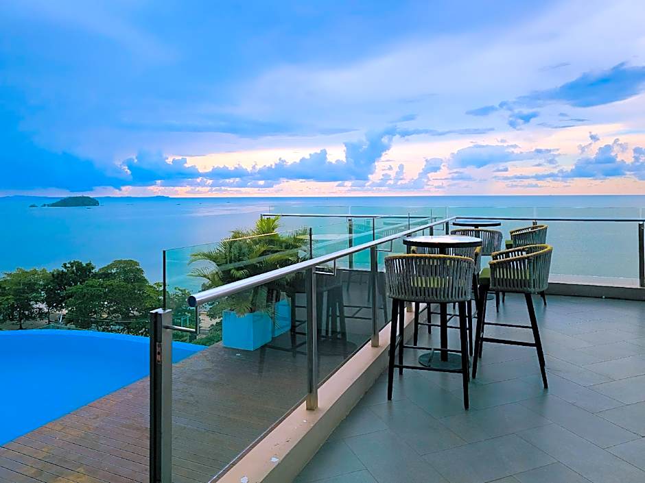 Golden Tulip Belitung