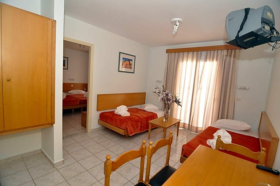 Erato Studios & Apartments