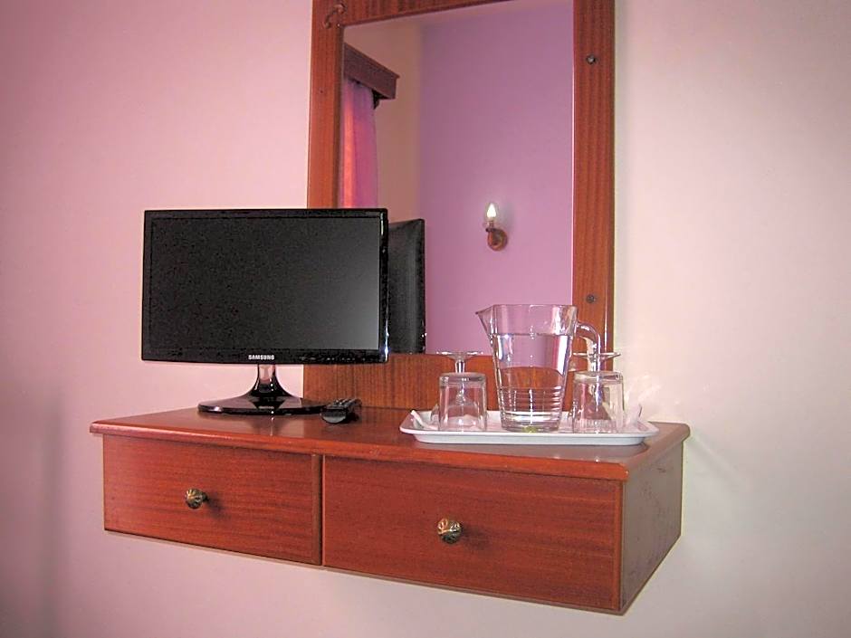 Onisillos Hotel