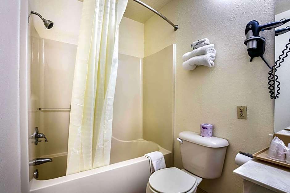 Econo Lodge & Suites Brinkley