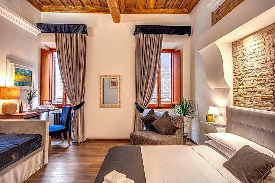 Tritone Top House