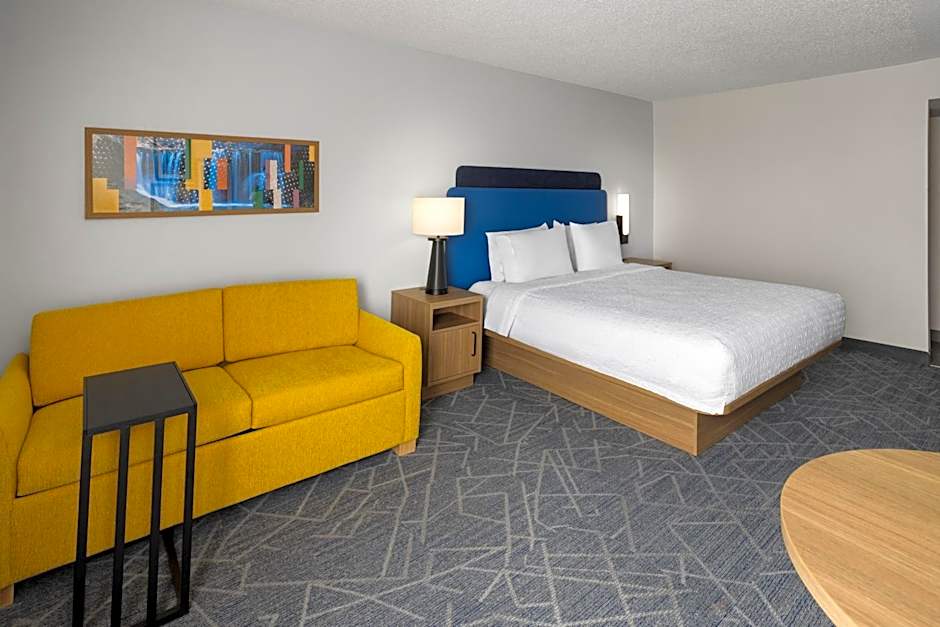 Hampton Inn Staunton