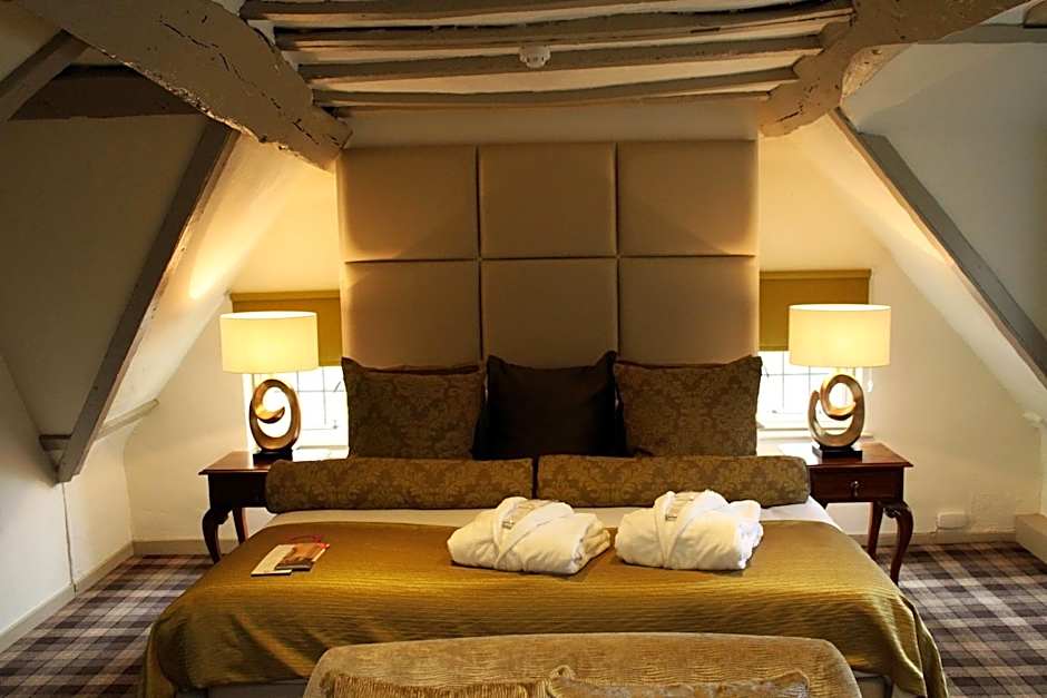 The Legacy Rose & Crown Hotel