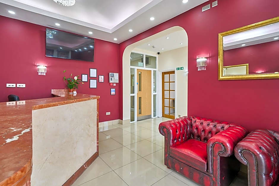 Cranbrook Hotel