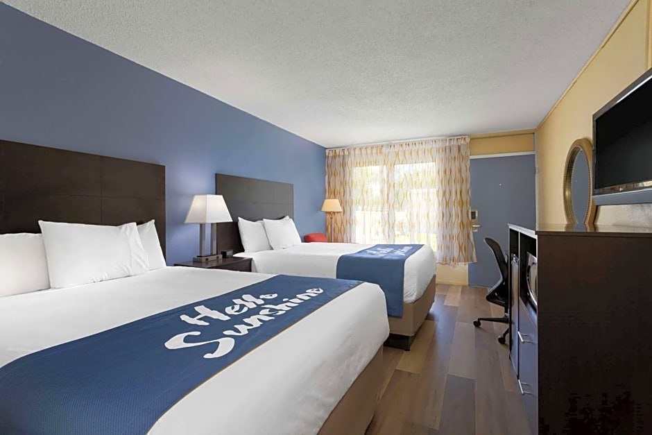 Days Inn by Wyndham Greensboro Airport