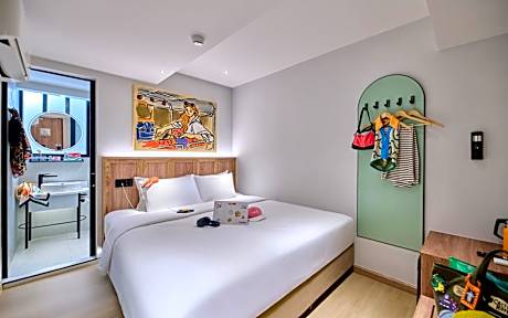 Superior King Room